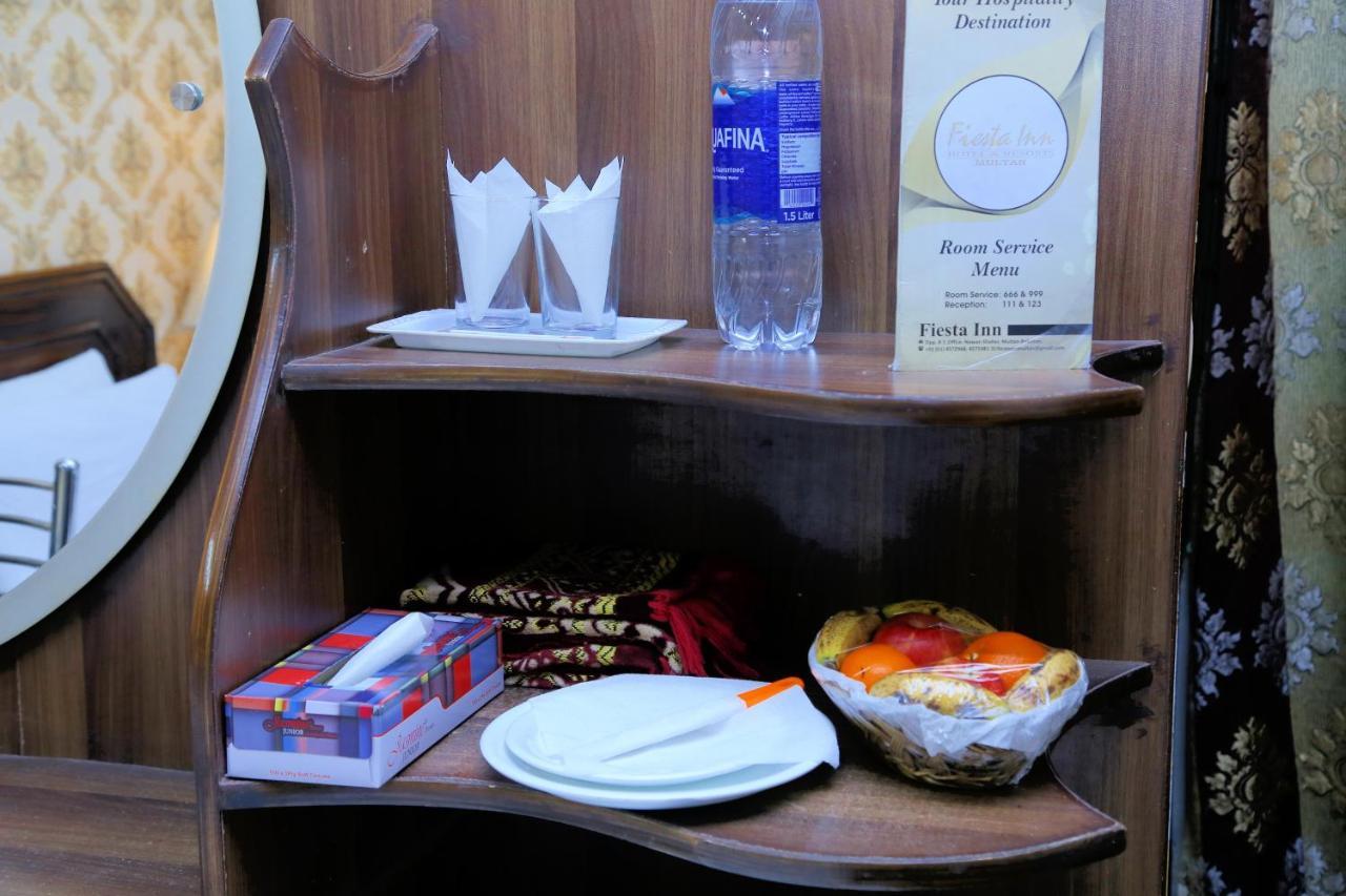 Fiesta Inn Hotel & Resorts Multán Kültér fotó