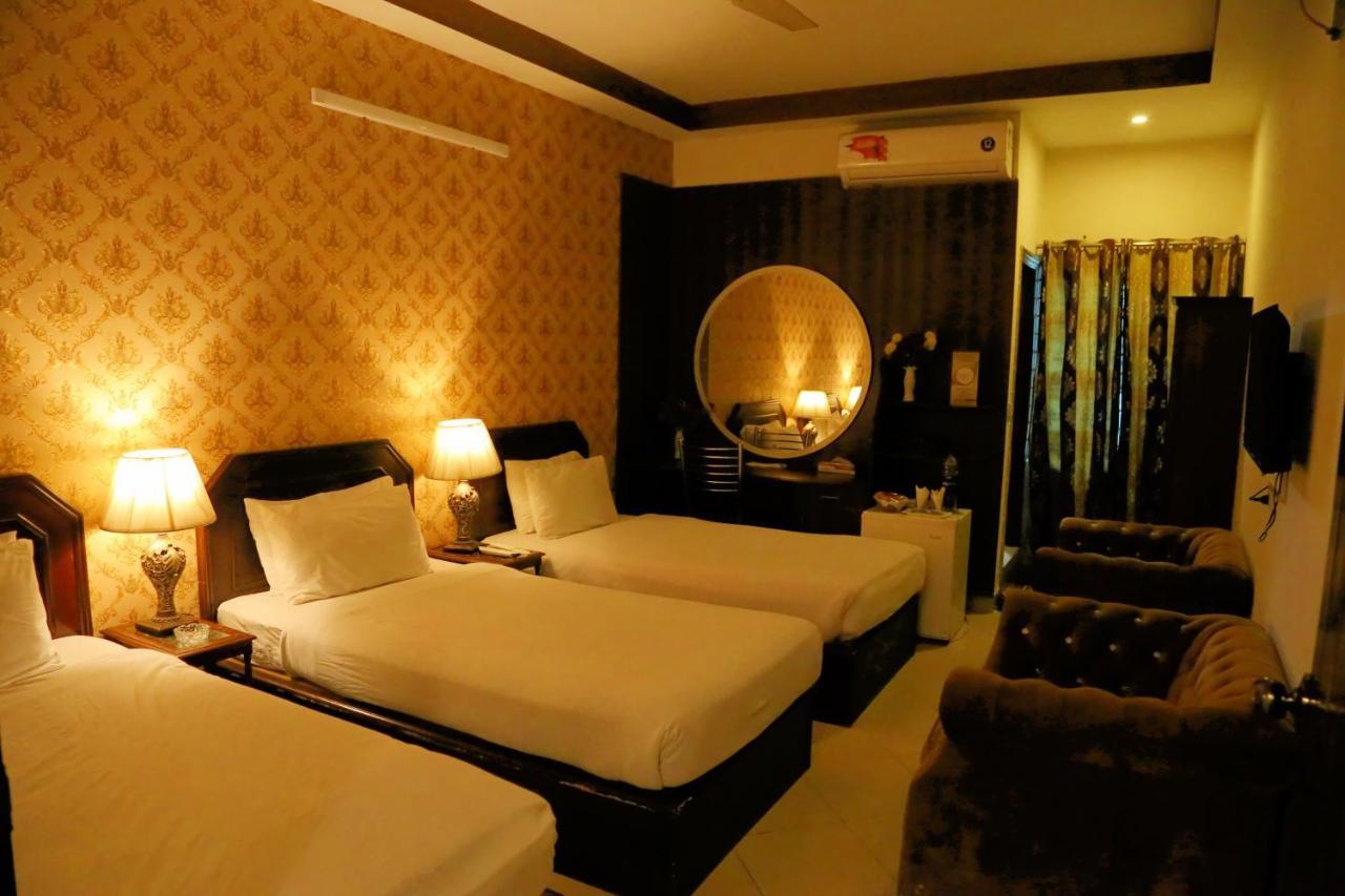 Fiesta Inn Hotel & Resorts Multán Kültér fotó