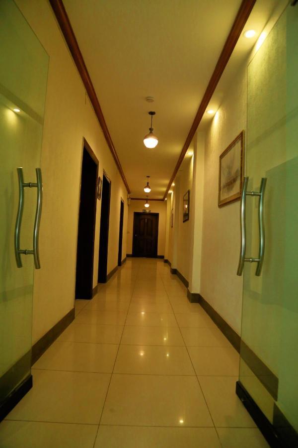 Fiesta Inn Hotel & Resorts Multán Kültér fotó