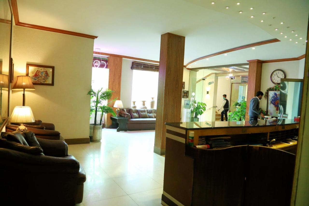 Fiesta Inn Hotel & Resorts Multán Kültér fotó