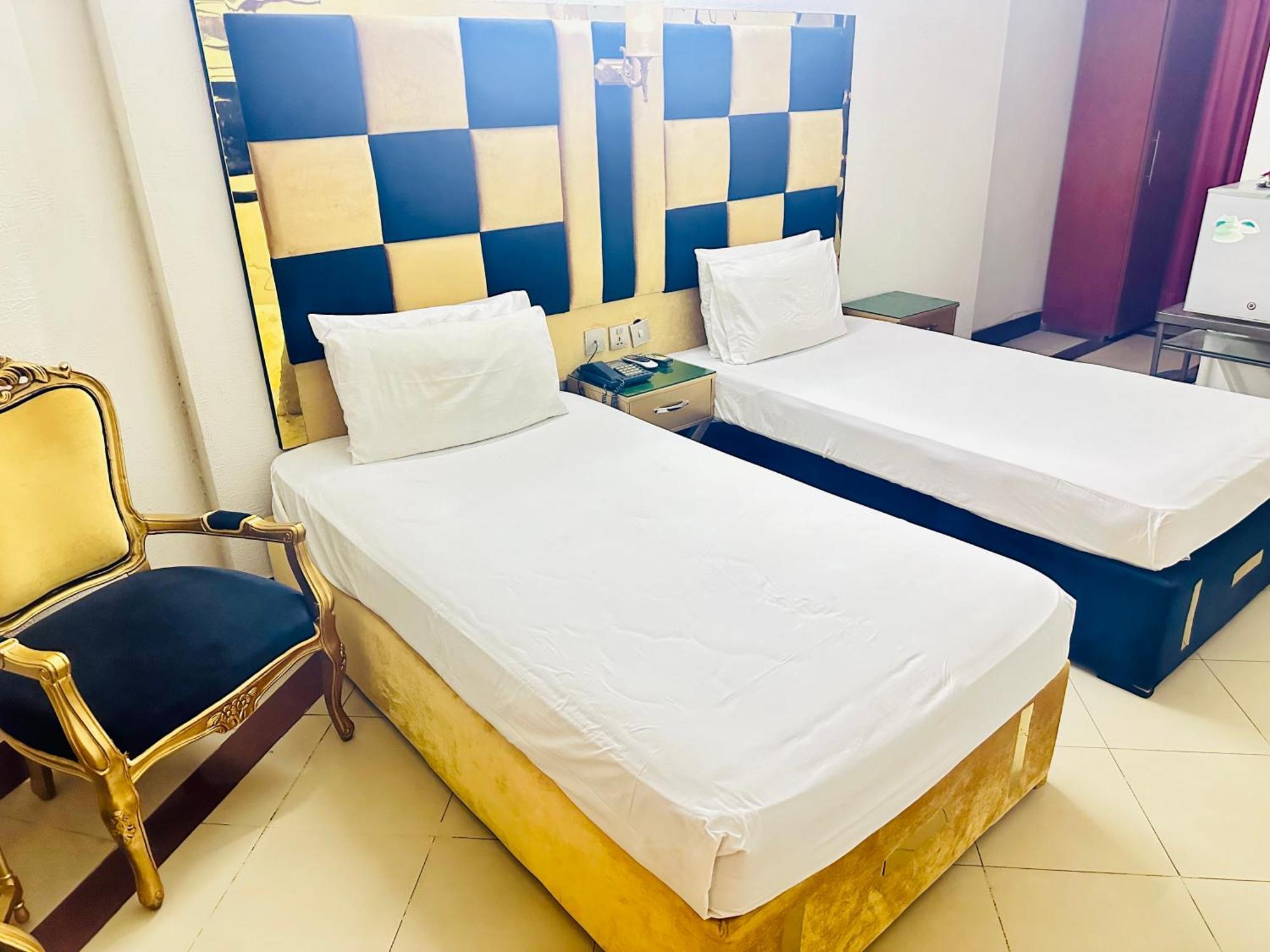 Fiesta Inn Hotel & Resorts Multán Kültér fotó