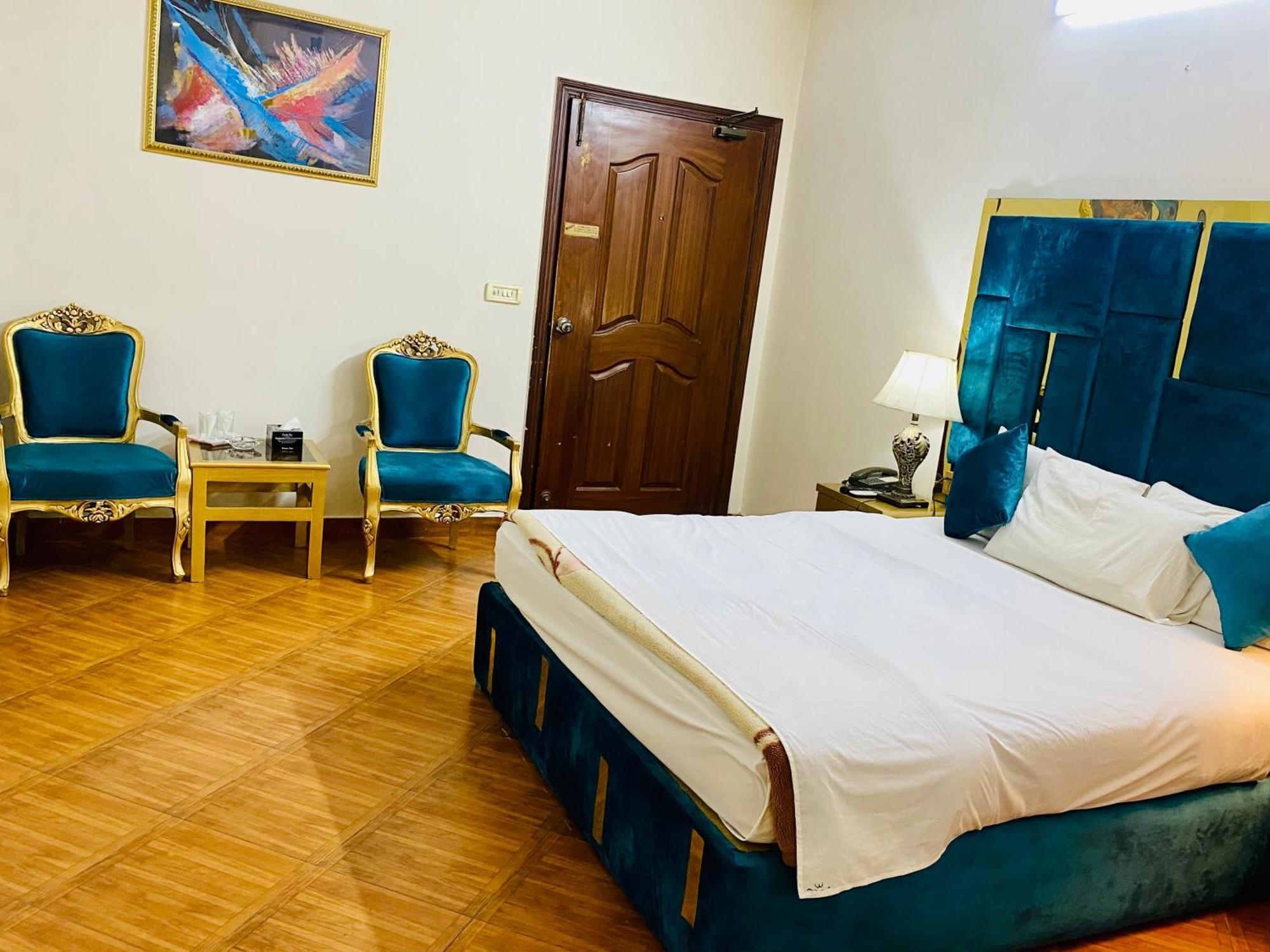 Fiesta Inn Hotel & Resorts Multán Kültér fotó