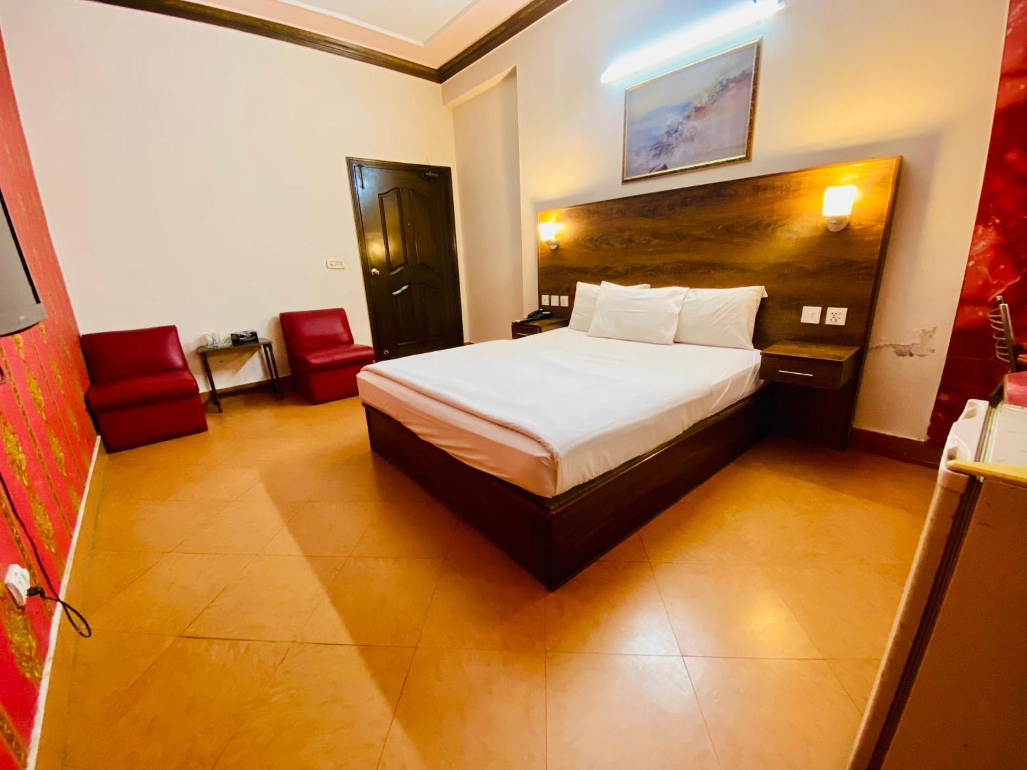 Fiesta Inn Hotel & Resorts Multán Kültér fotó