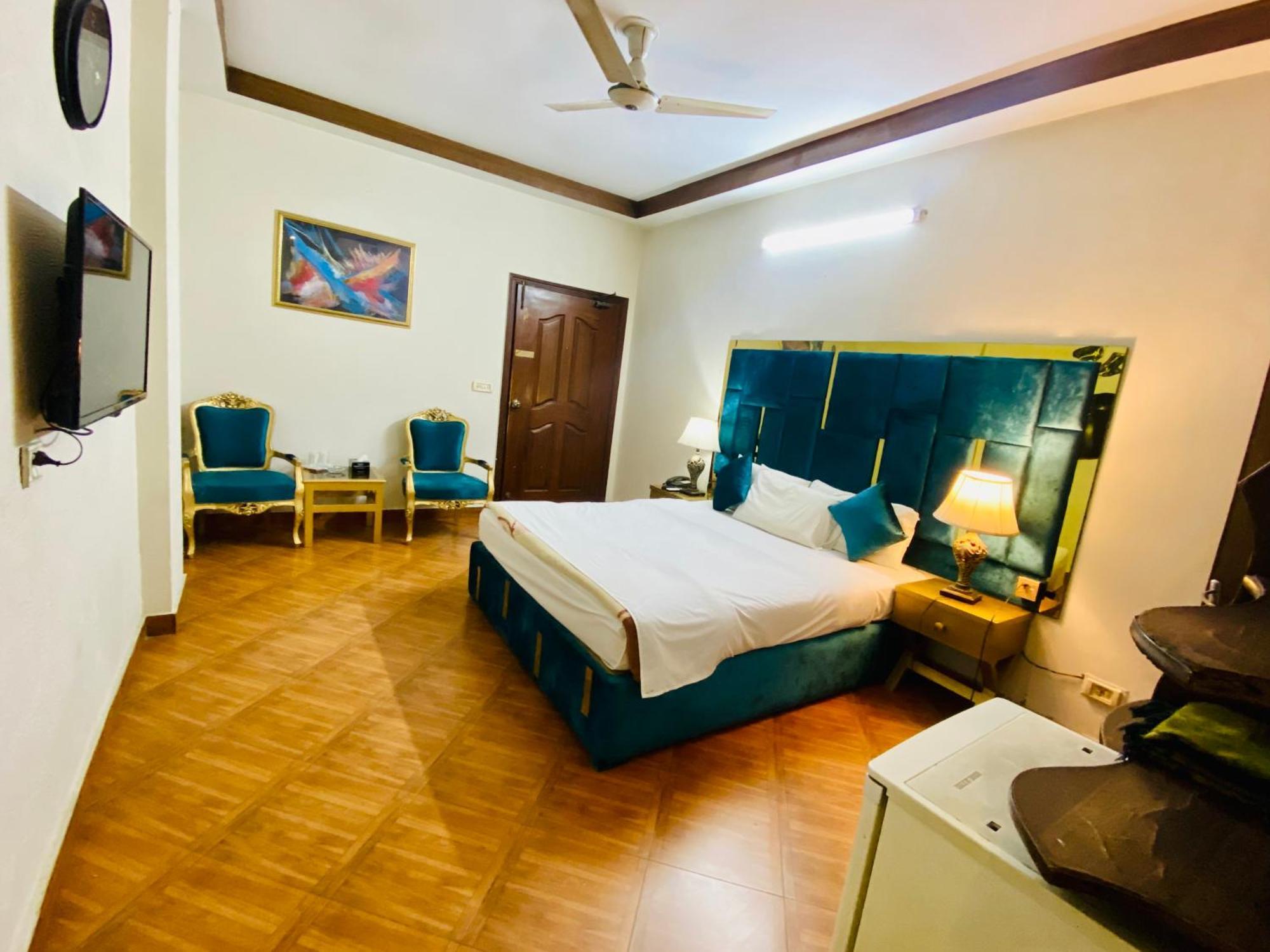 Fiesta Inn Hotel & Resorts Multán Kültér fotó