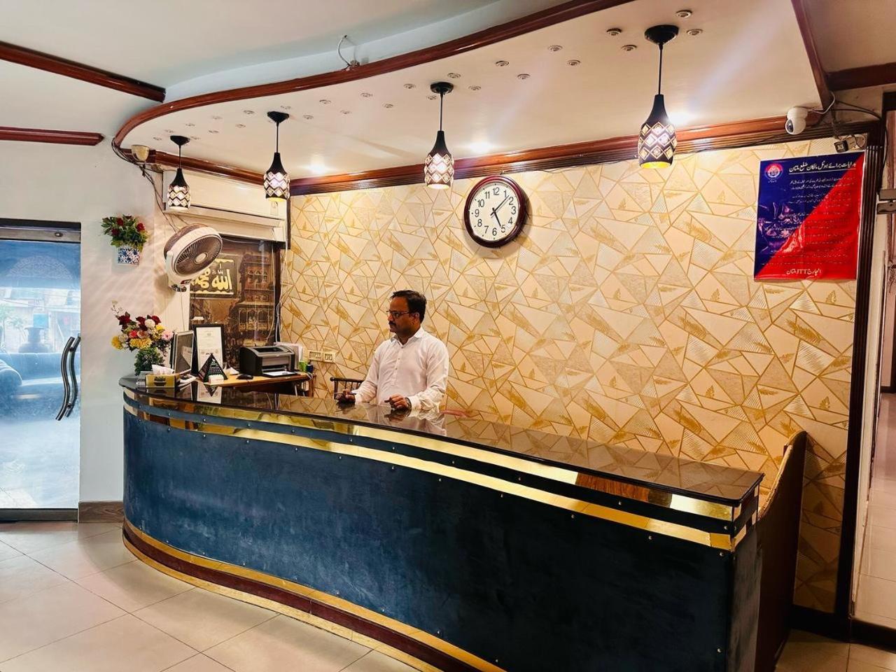 Fiesta Inn Hotel & Resorts Multán Kültér fotó