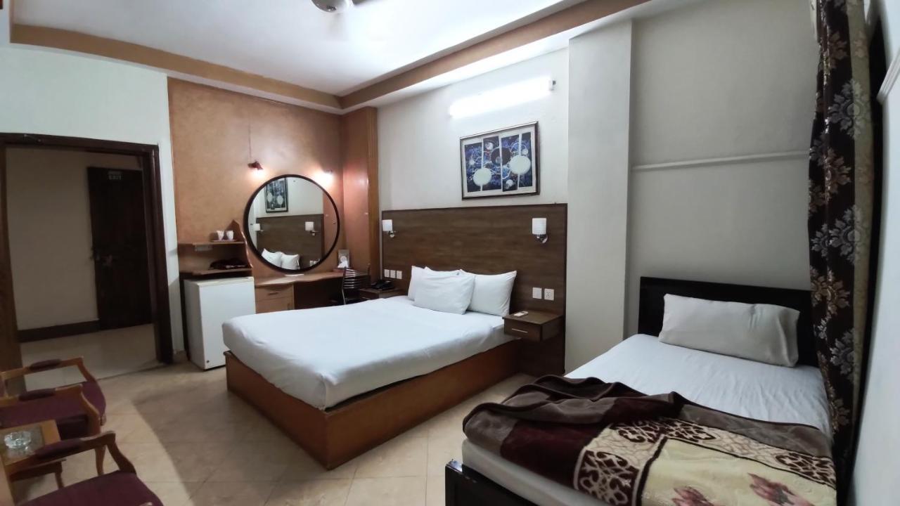 Fiesta Inn Hotel & Resorts Multán Kültér fotó